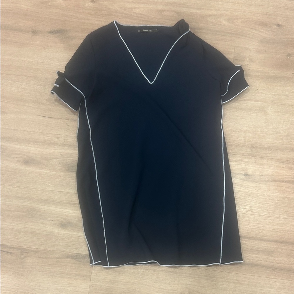 Alfani Short Sleeve Dress in Navy with White Accents